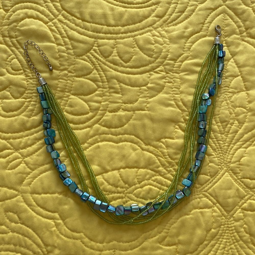Green and Turquoise colored Beaded Necklace - Picture 2 of 2